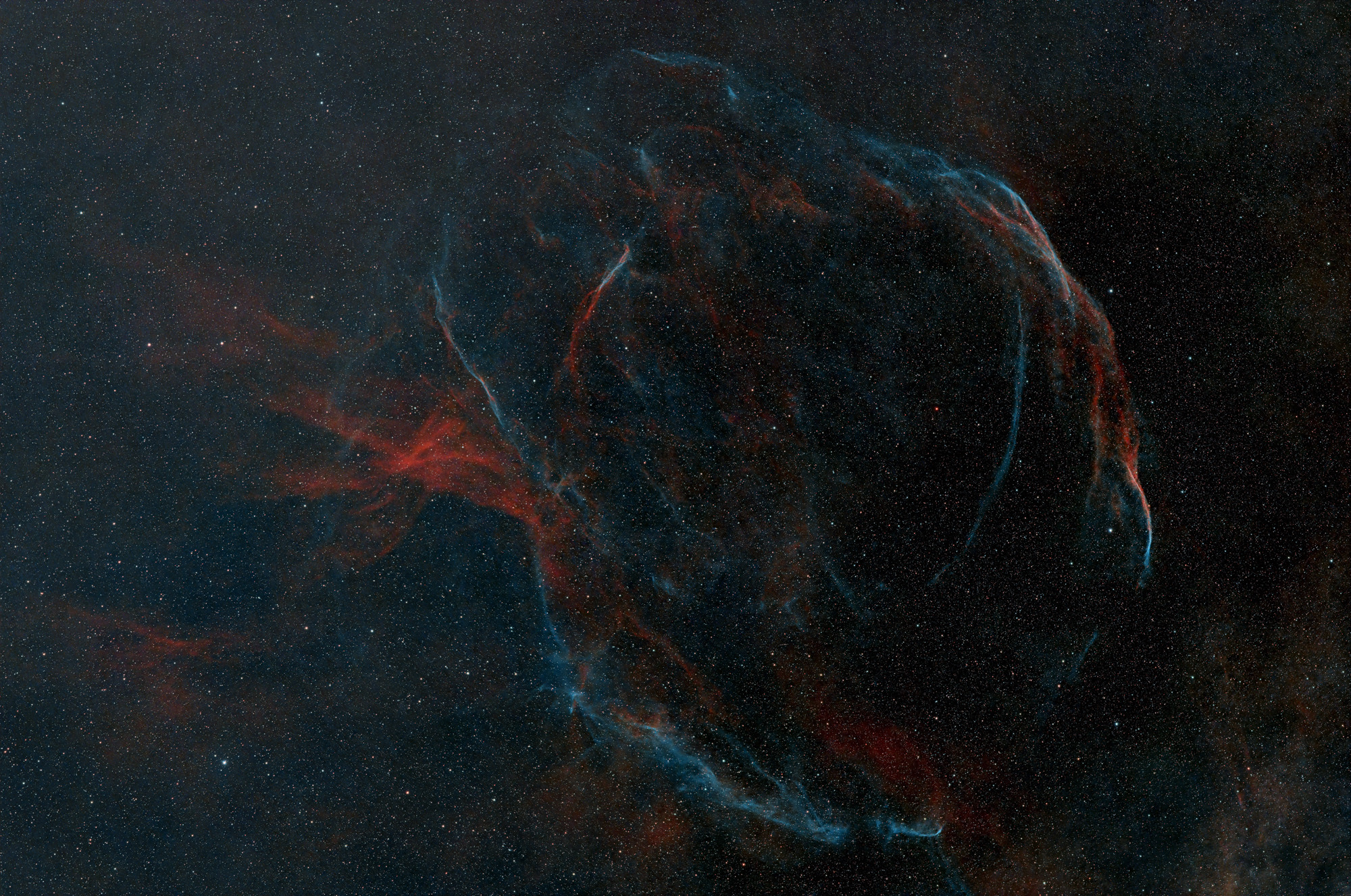 Sh2-91 ist der Überrest einer rund 30000 Jahre zurückliegenden Supernova im Sternbild Schwan.